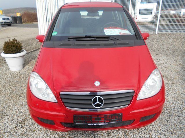 Gebraucht Mercedes A170 116 PS (85 kW) 2004 Rot Limousine