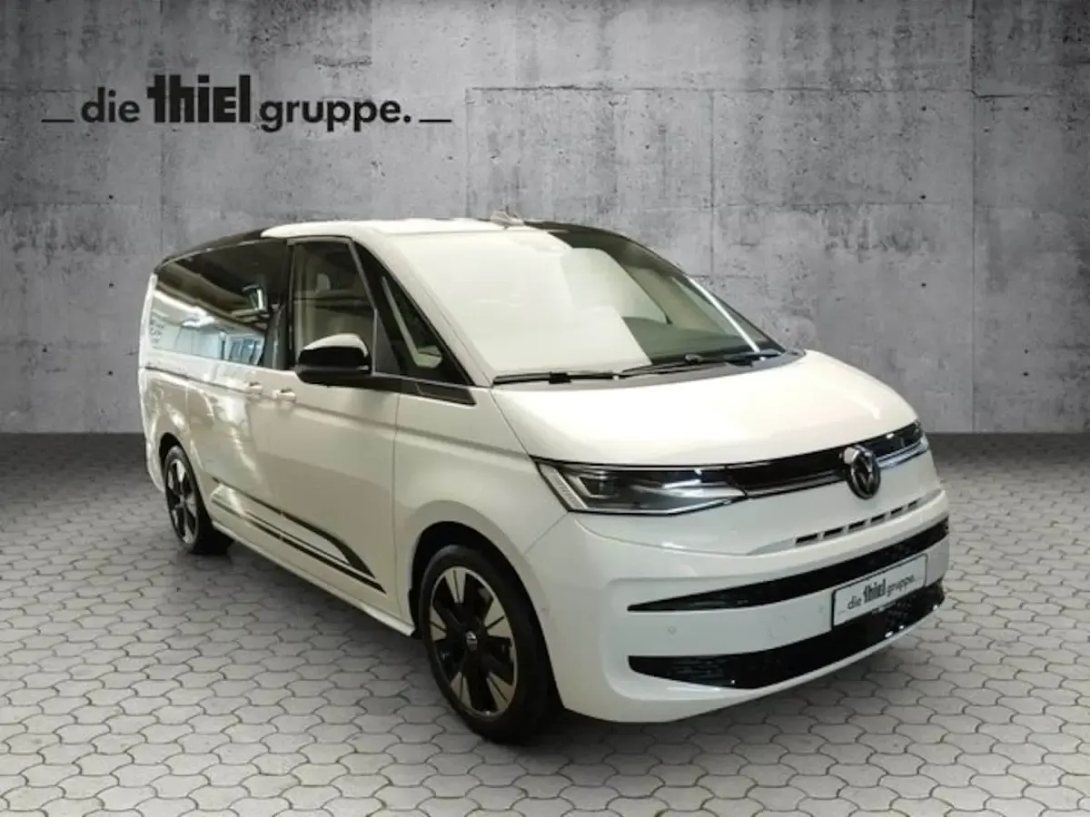Używany VW Multivan Edition 150 KM (110 kW) 2025 Minivan