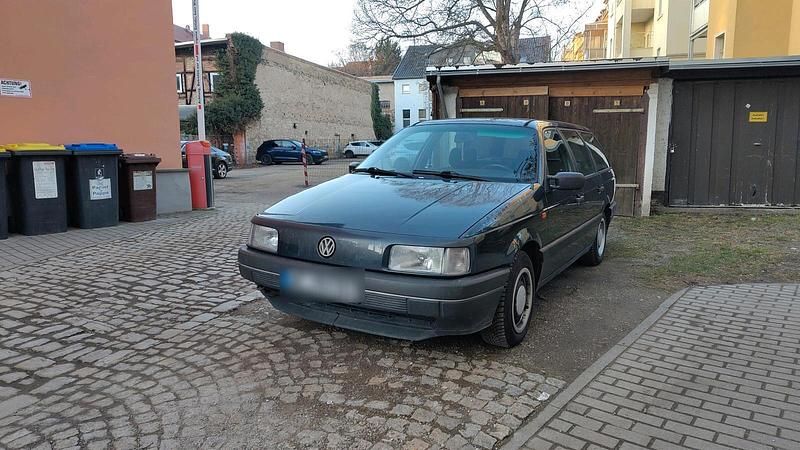 Gebraucht VW Passat Trendline 90 PS (66 kW) 1993 Blau Kombi