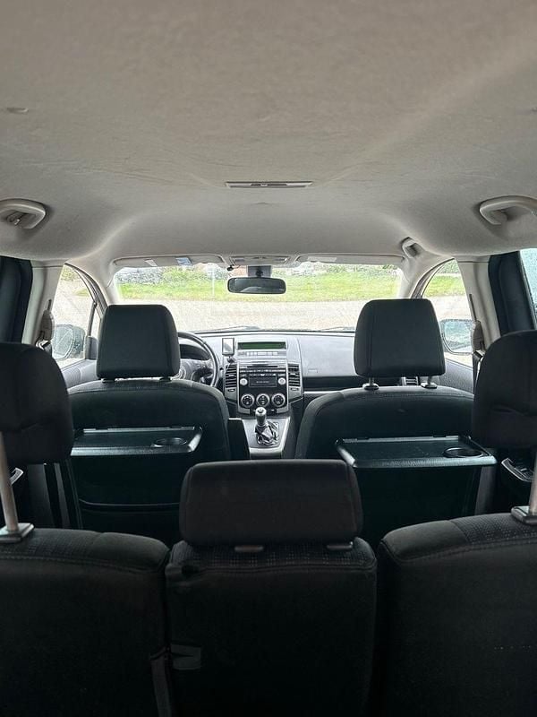 Gebraucht Mazda 5 143 PS (105 kW) 2010 Silber Van / Kleinbus