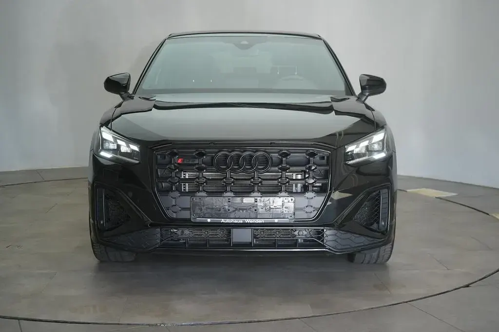 Gebraucht Audi SQ2 Sport 300 PS (220 kW) 2023 Mythos black SUV