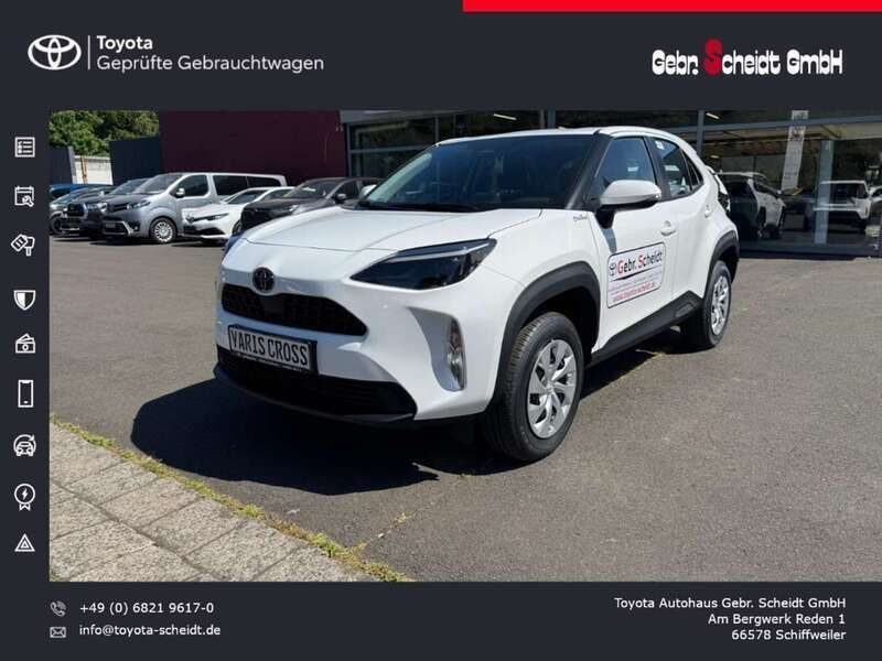 Schneeweiss Neu 2025 Toyota Yaris Cross SUV | 29.280 € - Bild 1/4