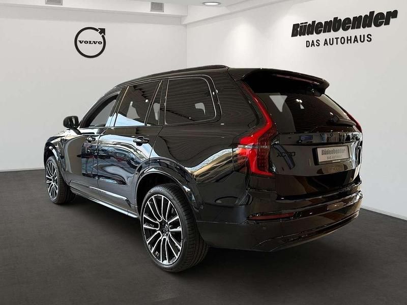 Neu Volvo XC90 Plus 310 PS (228 kW) 2026 Onyx black / metallic SUV