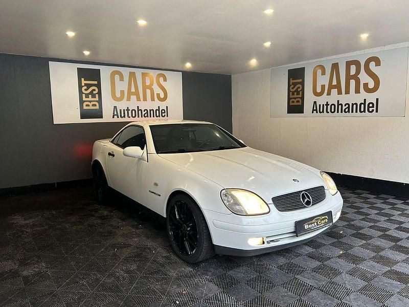 Weiß Gebraucht 1999 Mercedes SLK230 Cabrio | 6.900 € (Fairer Preis) - Bild 1/4
