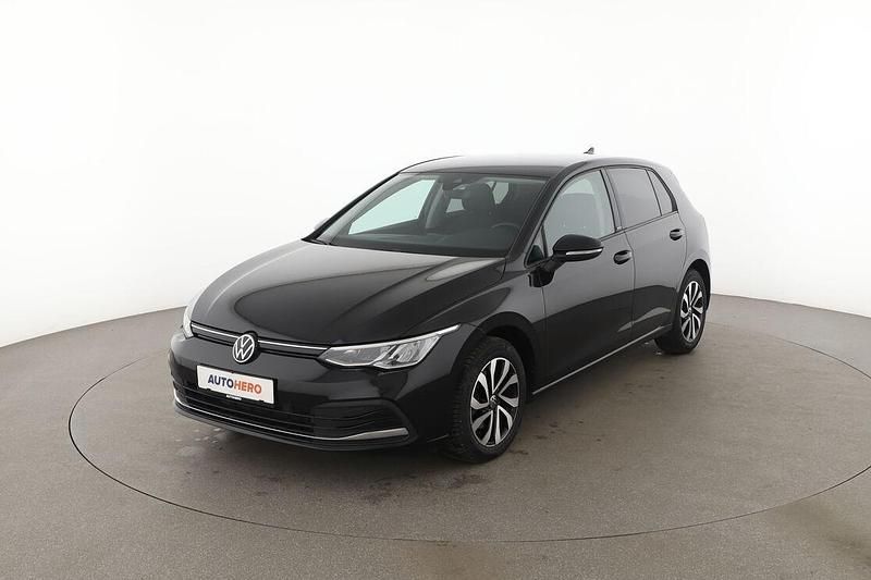 Schwarz Gebraucht 2022 VW Golf VIII Active Limousine | 21.740 € (Fairer Preis) - Bild 1/3
