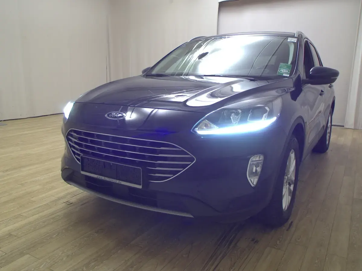 Gebraucht Ford Kuga Titanium 150 PS (110 kW) 2022 Blau SUV