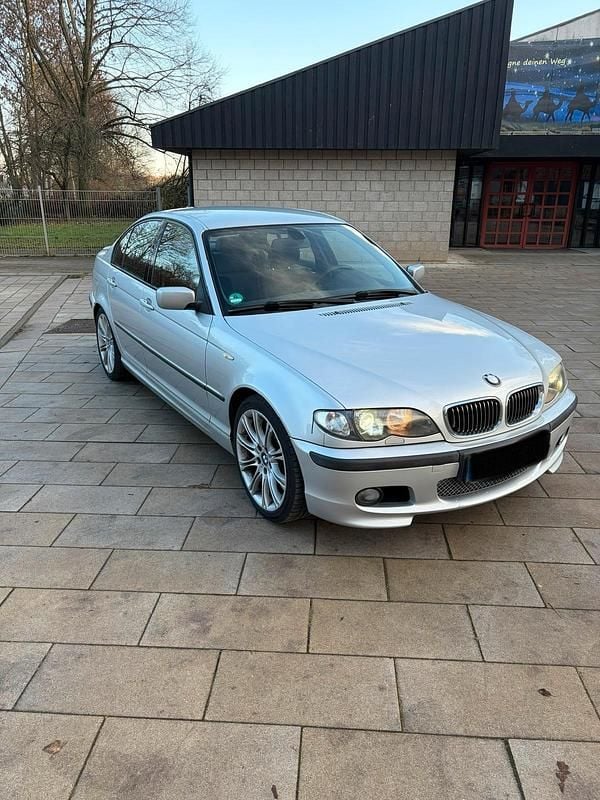 Gebraucht BMW 320 Shadowline 170 PS (125 kW) 2003 Silber Limousine