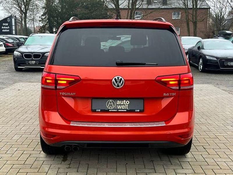Gebraucht VW Touran 150 PS (110 kW) 2016 Orange Van / Kleinbus
