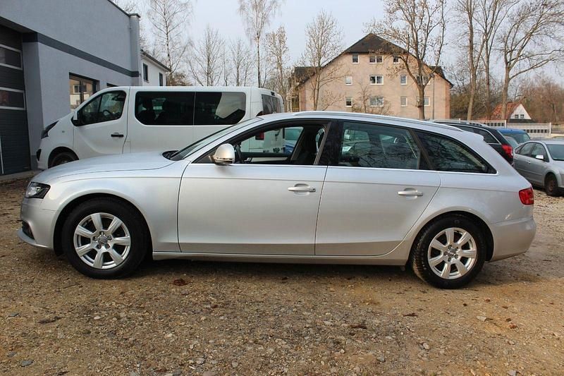 Second-hand Audi A4 Ambition 120 CP (88 kW) 2009 Argintiu Break