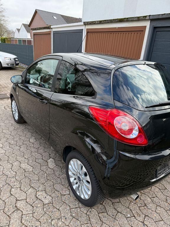 Gebraucht Ford Ka Titanium 69 PS (50 kW) 2009 Schwarz Kleinwagen