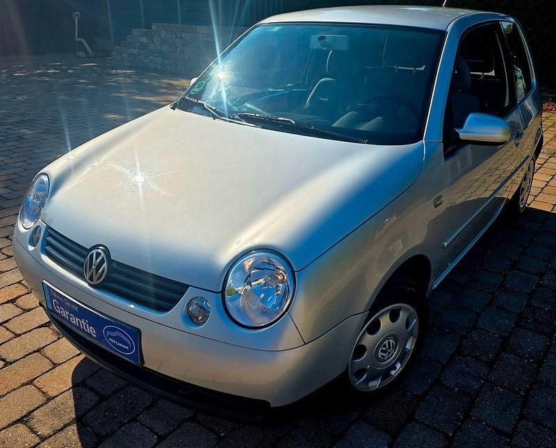 Silber Gebraucht 2002 VW Lupo Kleinwagen | 1.799 € (Etwas zu teuer) - Bild 1/4