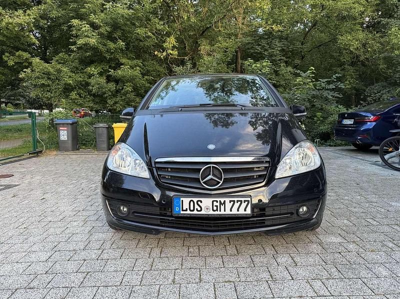 Gebraucht Mercedes A180 116 PS (85 kW) 2009 Limousine