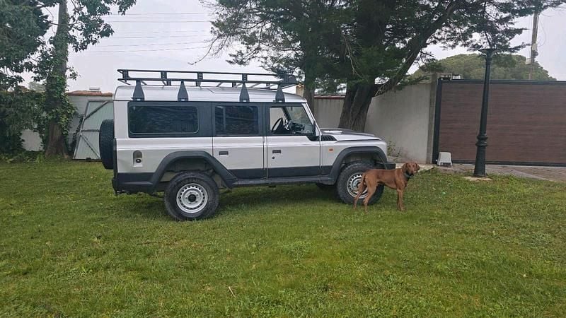 Second-hand Iveco Massif 148 CP (108 kW) 2011 Argintiu SUV