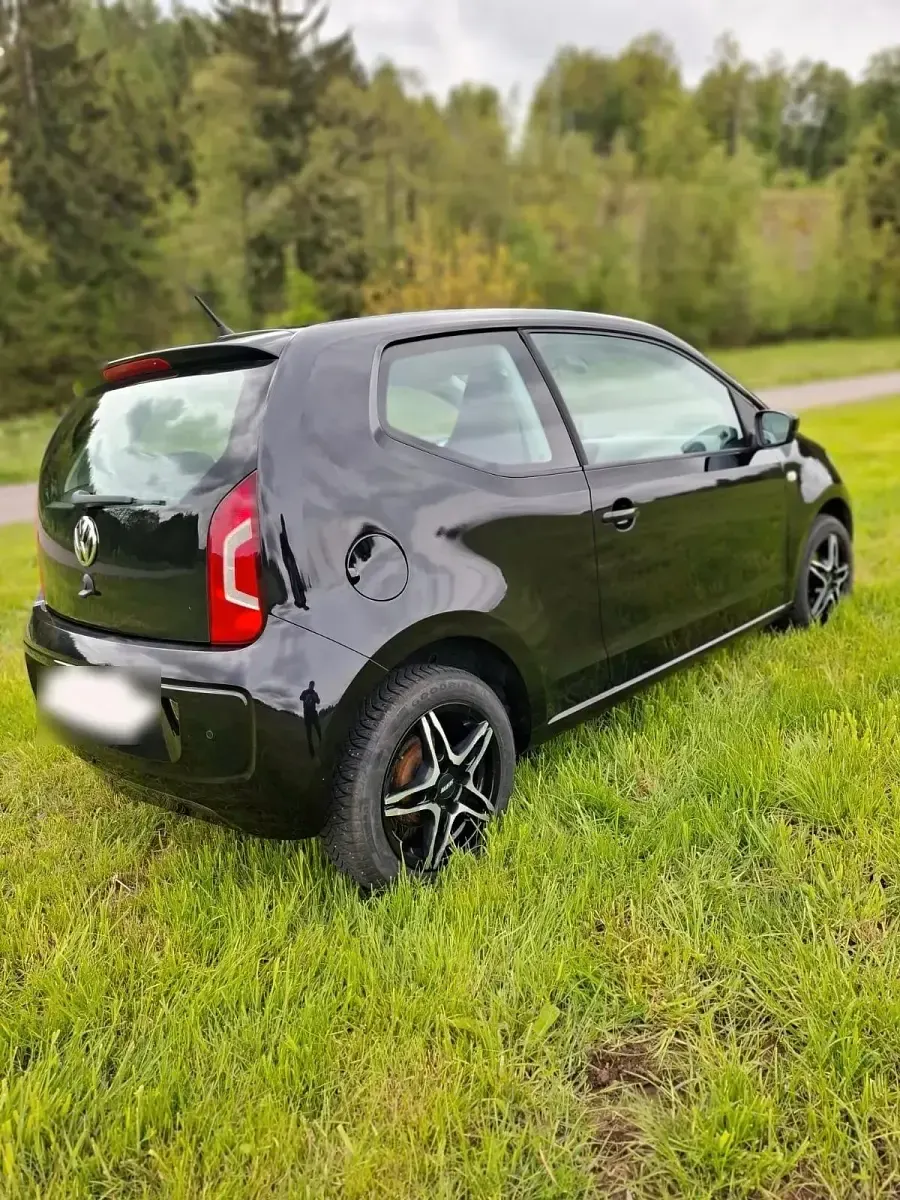 Gebraucht VW up! move up! 75 PS (55 kW) 2012 Schwarz Kleinwagen