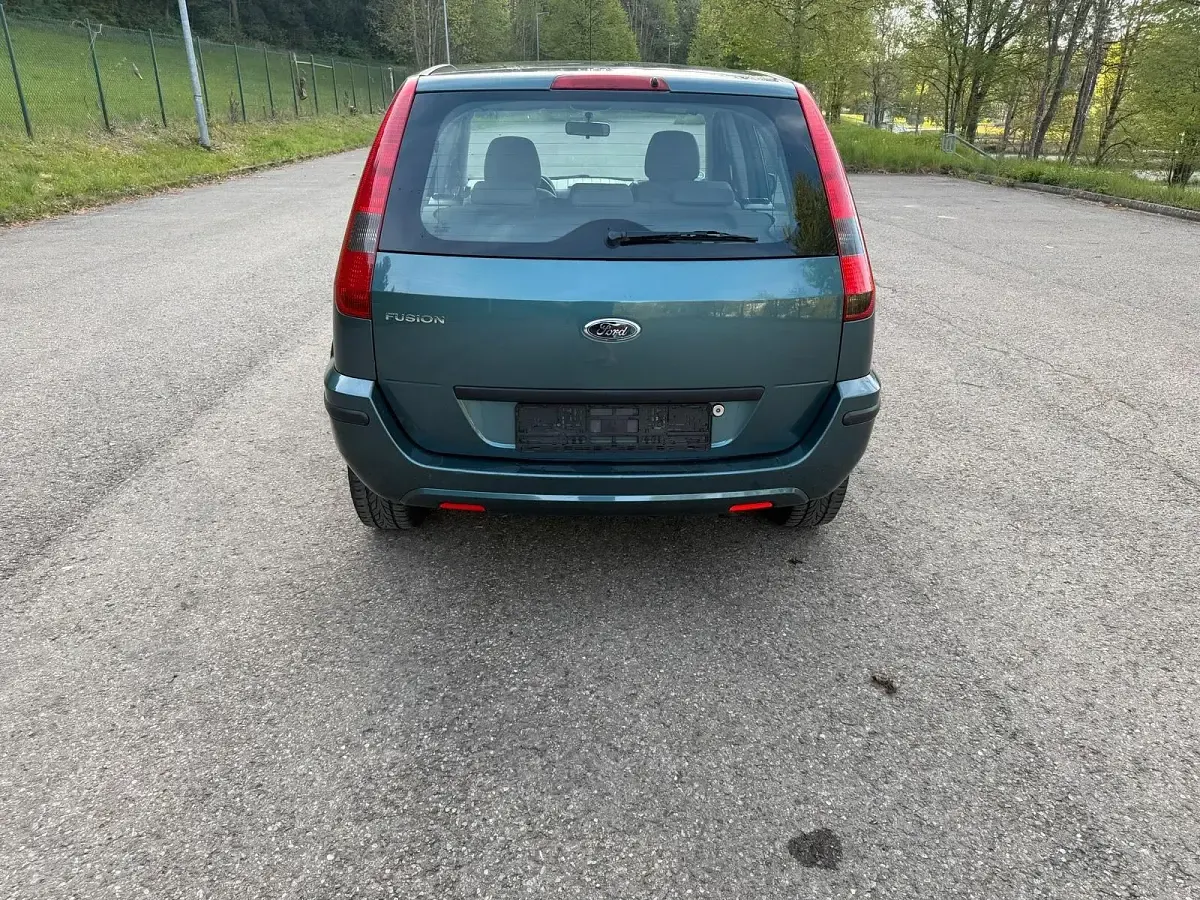 Gebraucht Ford Fusion 80 PS (58 kW) 2003 Grün Kleinwagen
