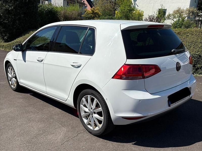 Gebraucht VW Golf VII Cup 86 PS (63 kW) 2014 Weiß Limousine