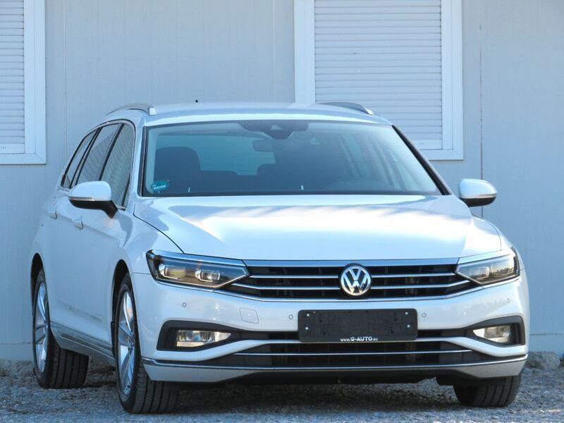Weiß Gebraucht 2020 VW Passat Elegance Limousine | 19.990 € (Etwas zu teuer) - Bild 1/4