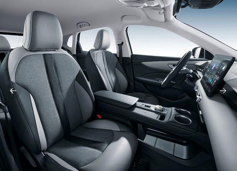 Neu MG S5 Luxury 169 kW (231 PS) 2025 Blau SUV