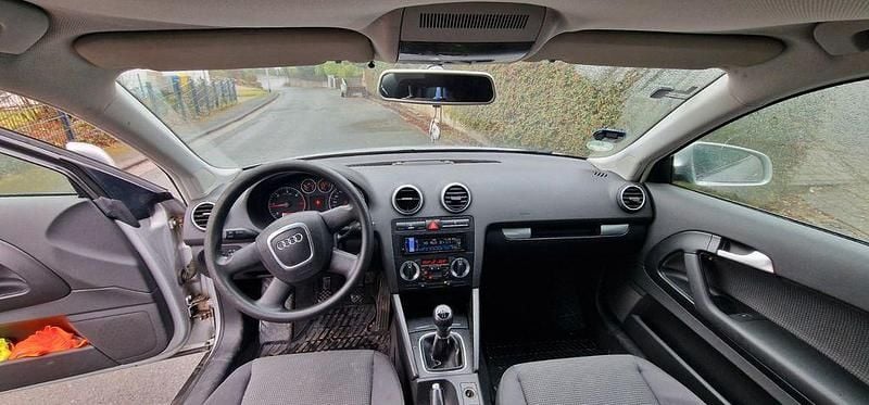 Gebraucht Audi A3 105 PS (77 kW) 2005 Silber Kleinwagen