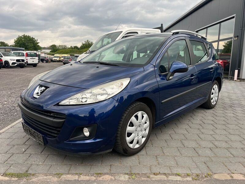 Blau Gebraucht 2010 Peugeot 207 Urban Move Kombi | 2.980 € (Etwas zu teuer) - Bild 1/4