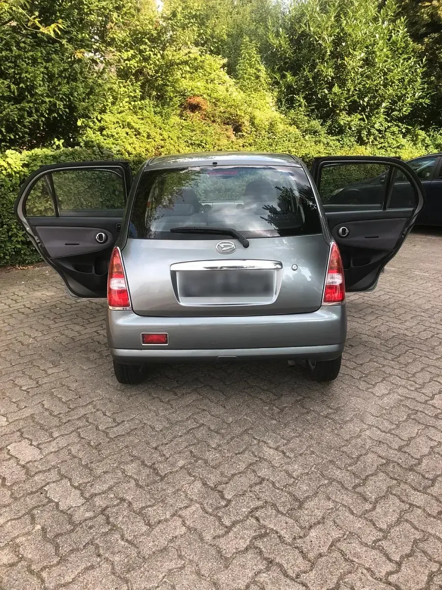 Gebraucht Daihatsu Trevis 58 PS (42 kW) 2008 Grau Kleinwagen