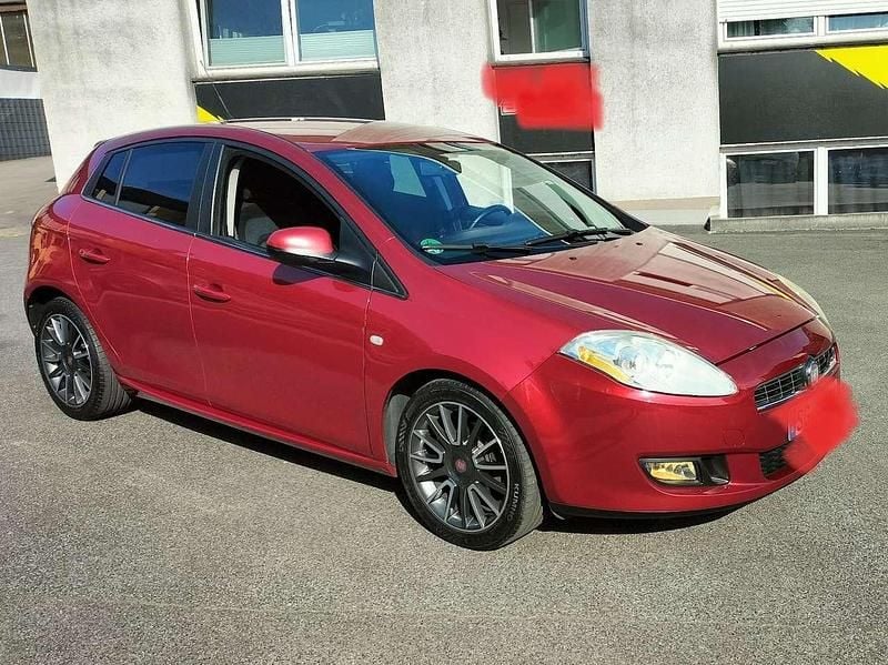 Rot Gebraucht 2008 Fiat Bravo Dynamic Kleinwagen | 3.300 € (Fairer Preis) - Bild 1/4