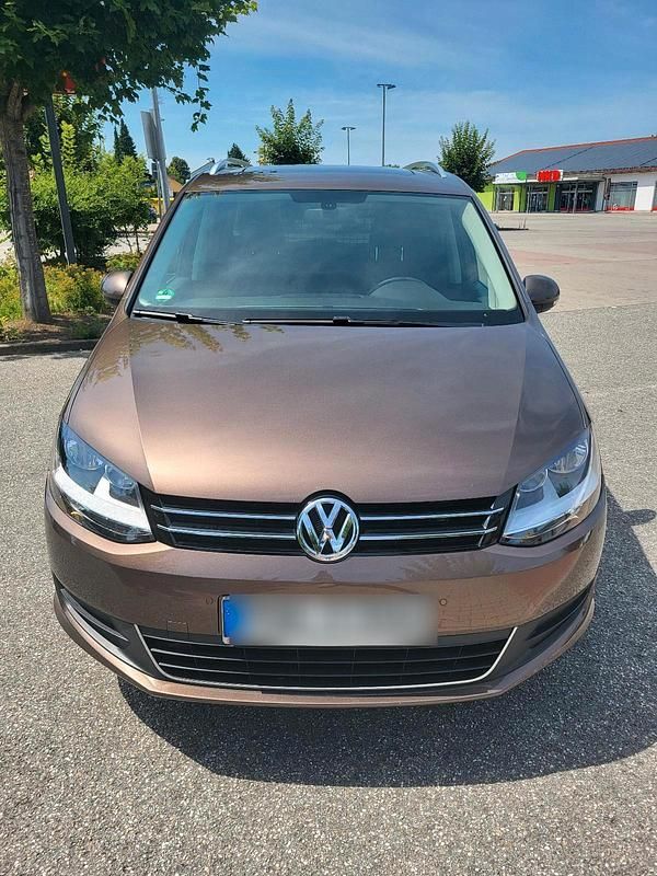 Gebraucht VW Sharan 140 PS (102 kW) 2011 Braun Van / Kleinbus