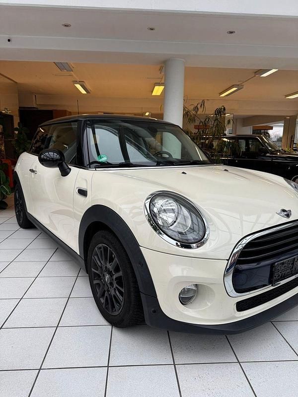Gebraucht Mini Cooper Coupé 136 PS (100 kW) 2016 Weiß Coupé