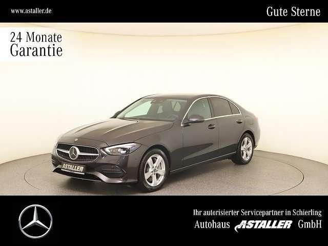 Grau Gebraucht 2023 Mercedes C400 Avantgarde Limousine | 45.599 € (Superpreis) - Bild 1/4