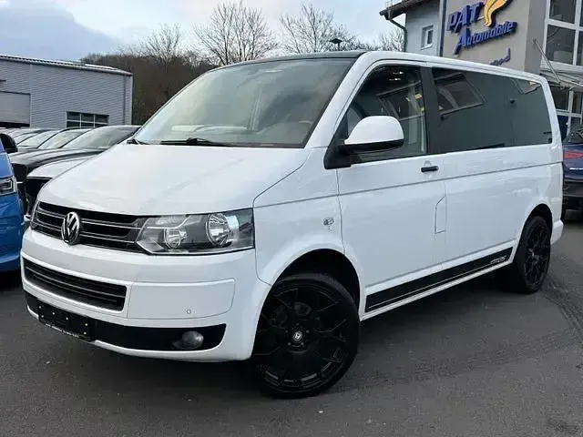 Usata VW Multivan Edition 102 CV (75 kW) 2012 Andere Monovolume