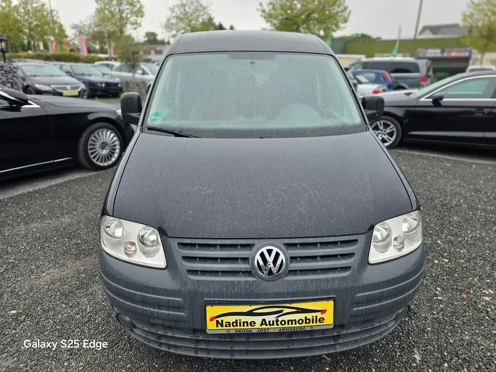 Używany VW Caddy Life 109 KM (80 kW) 2006 Czarny Minivan