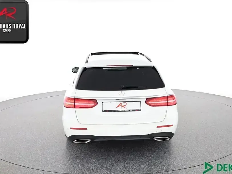 Gebraucht Mercedes E250 AMG 211 PS (155 kW) 2018 Polarweiss Kombi
