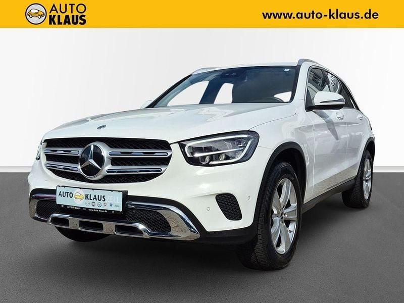 Weiß Gebraucht 2022 Mercedes GLC300 SUV | 38.870 € (Superpreis) - Bild 1/4