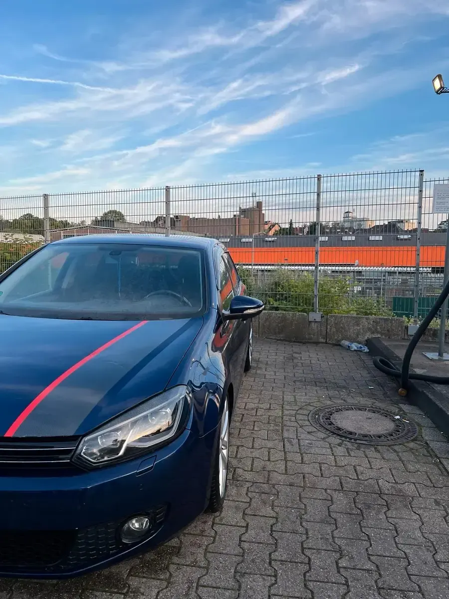 Gebraucht VW Golf VI 160 PS (117 kW) 2009 Blau Kleinwagen