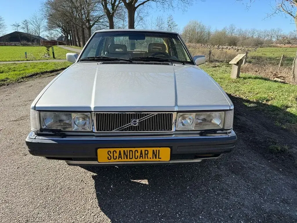 Usado Volvo 780 170 CV (125 kW) 1990 Dorado Coupe