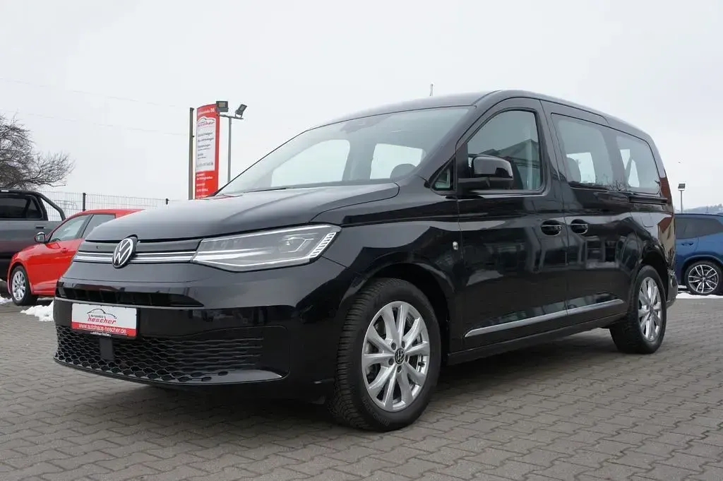 Usata VW Caddy Style 122 CV (89 kW) 2022 Nero Monovolume