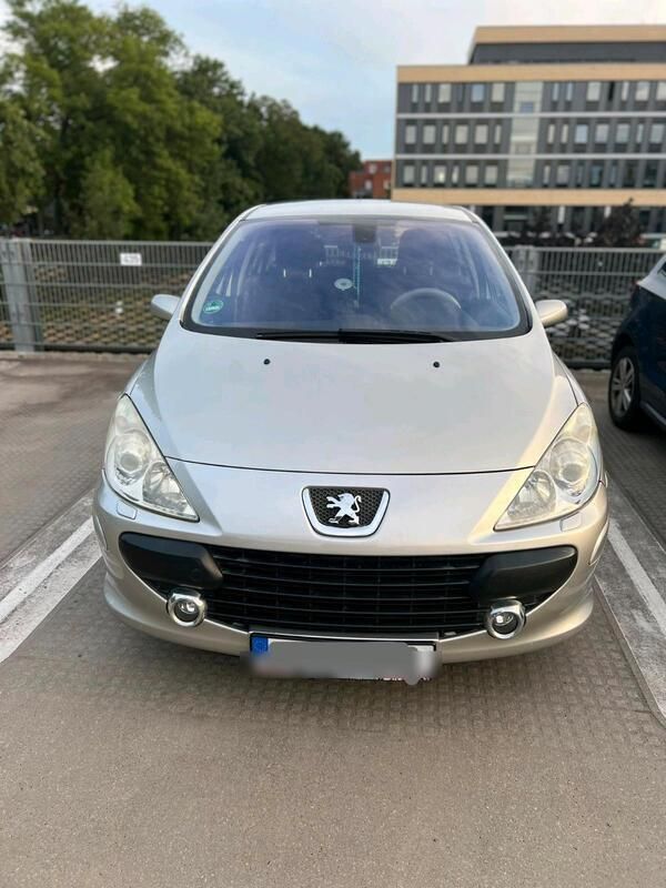 Silber Gebraucht 2006 Peugeot 307 Limousine | 1.999 € (Guter Preis) - Bild 1/4