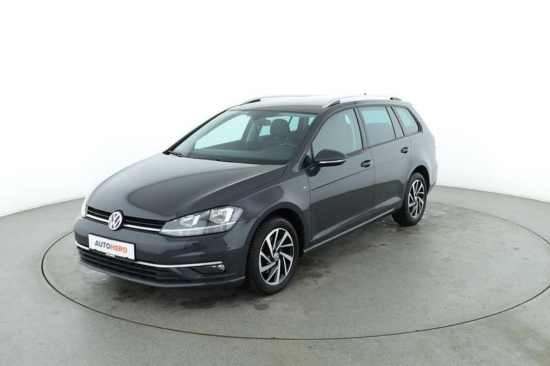 Gebraucht VW Golf VII Join 116 PS (85 kW) 2019 Grau Kombi