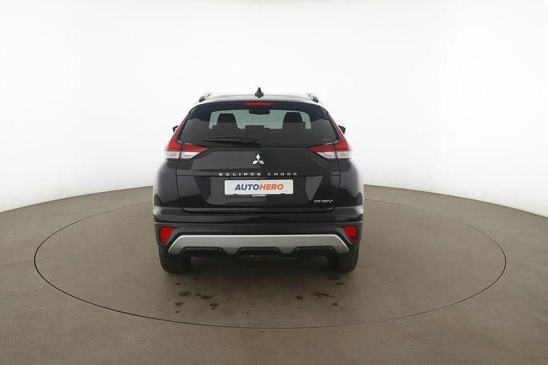 Gebraucht Mitsubishi Eclipse Cross Plus 188 PS (138 kW) 2022 Schwarz SUV