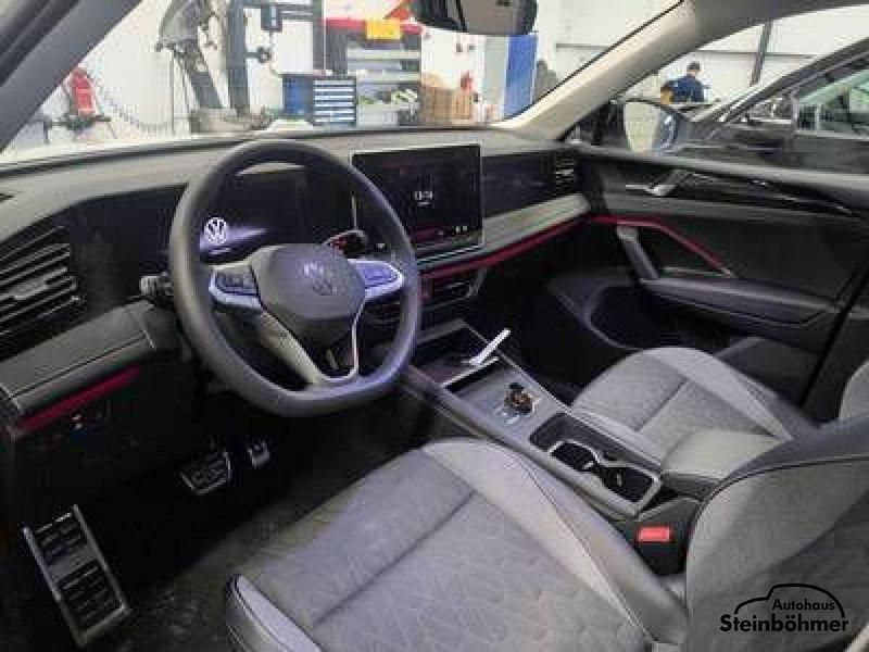 Gebraucht VW Tiguan Goal 150 PS (110 kW) 2025 Pure white (weiß) SUV