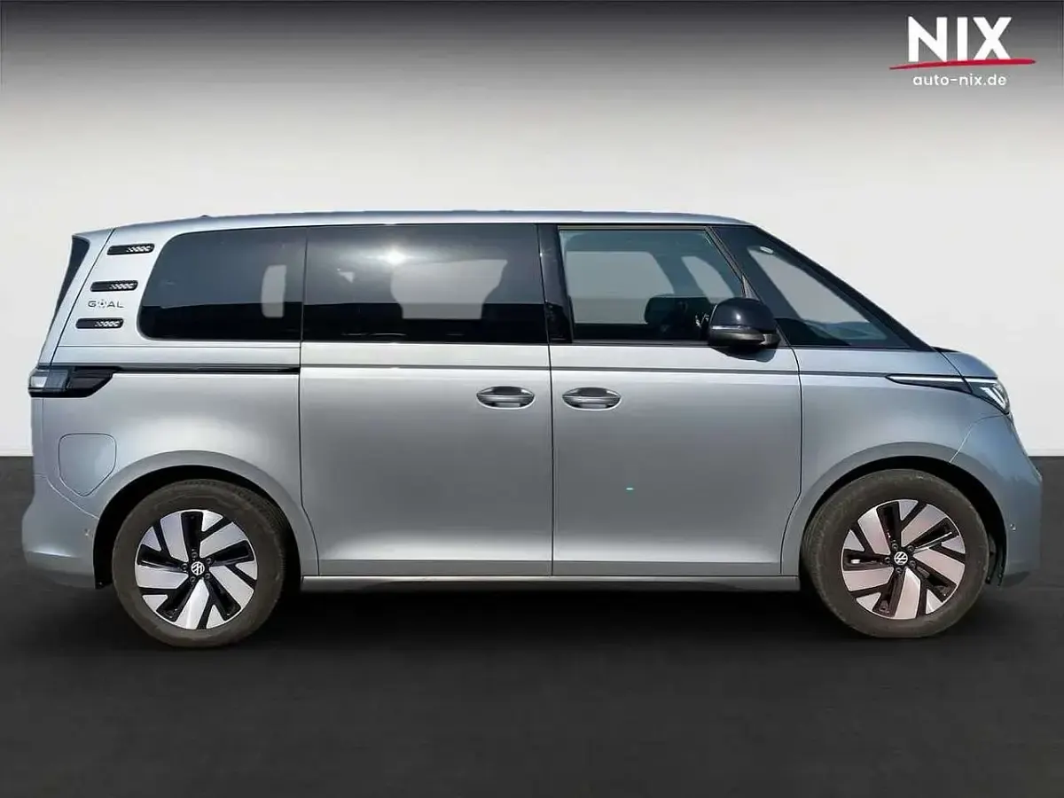 Gebraucht VW ID. Buzz Pro 210 kW (286 PS) 2025 Monosilber metallic Van / Kleinbus