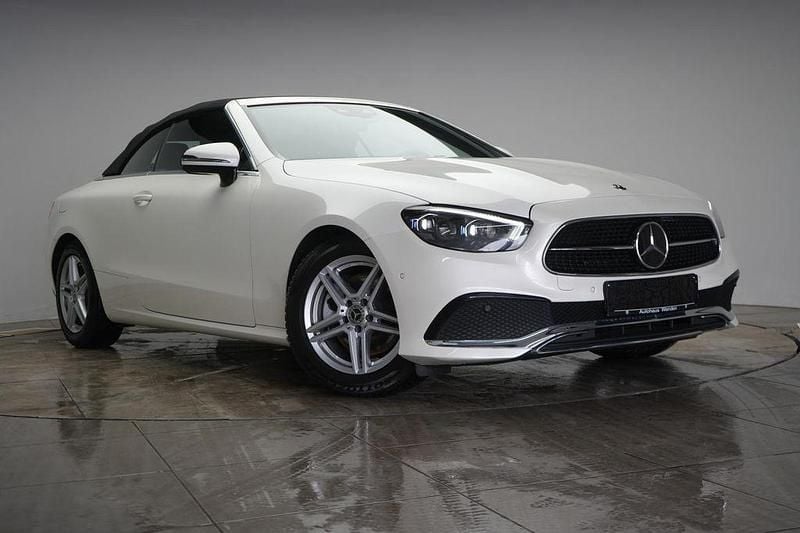 Weiß Gebraucht 2021 Mercedes E220 Avantgarde Cabrio | 36.990 € (Fairer Preis) - Bild 1/4