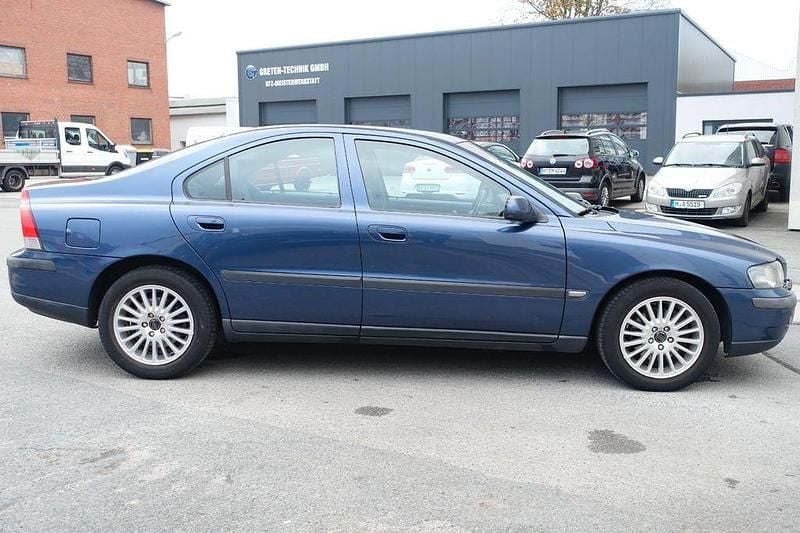 Gebraucht Volvo S60 SE 170 PS (125 kW) 2001 Blau Limousine