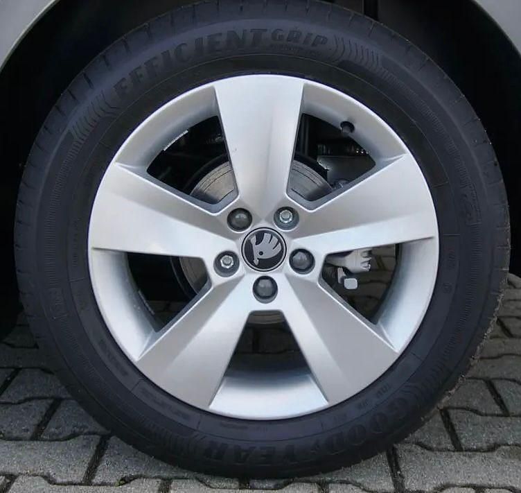 Gebraucht Skoda Scala Style 110 PS (80 kW) 2023 Race blau Kleinwagen