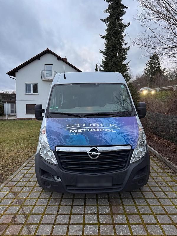 Gebraucht Opel Movano 186 PS (136 kW) 2017 Weiß Van / Kleinbus