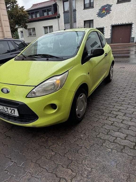 Grün Gebraucht 2008 Ford Ka Trend Kleinwagen | 800 € (Superpreis) - Bild 1/4