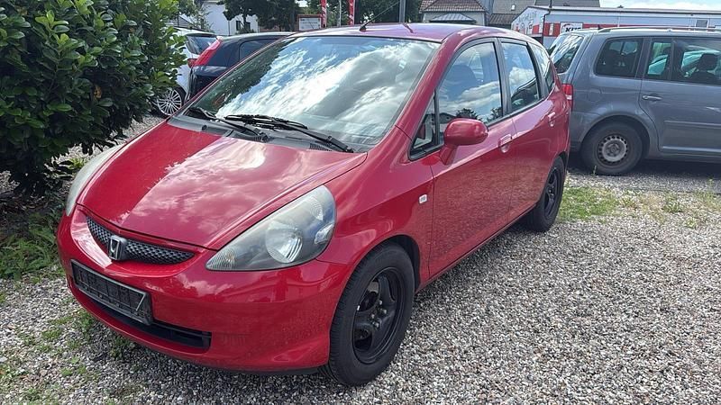 Rot Gebraucht 2005 Honda Jazz Kleinwagen | 990 € (Fairer Preis) - Bild 1/4