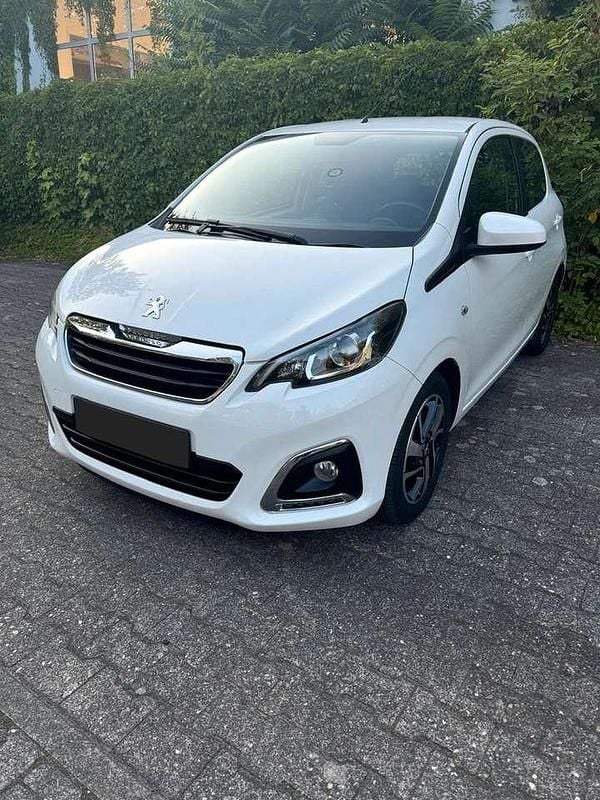 Gebraucht Peugeot 108 Style 82 PS (60 kW) 2016 Weiß Kleinwagen