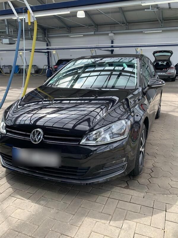Schwarz Gebraucht 2014 VW Golf VII Edition Limousine | 12.999 € (Fairer Preis) - Bild 1/4