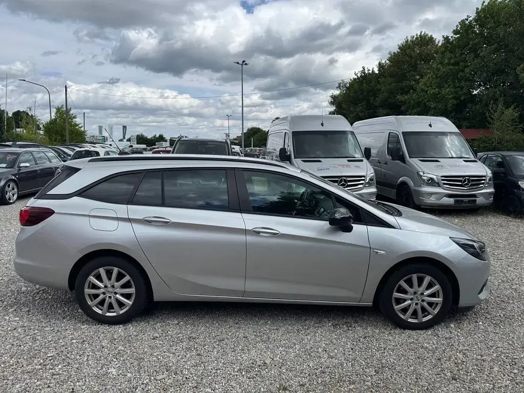 Gebraucht Opel Astra Edition 122 PS (89 kW) 2021 Silber Kombi